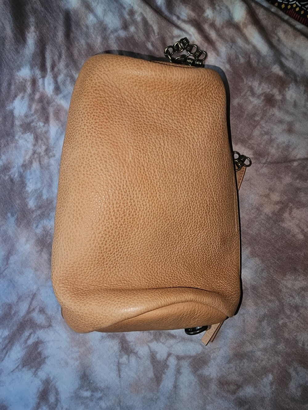 FREE PEOPLE Dylan Duffle Pebbled Leather Buckle Pocket Chain Strap Purse - Picture 3 of 9